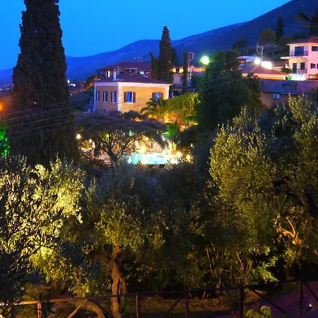 فيلة Archontiko
